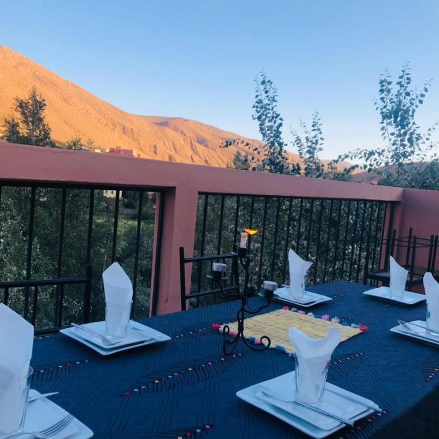 Auberge De La Riviere Du Dades Boumalne Dades Exterior foto