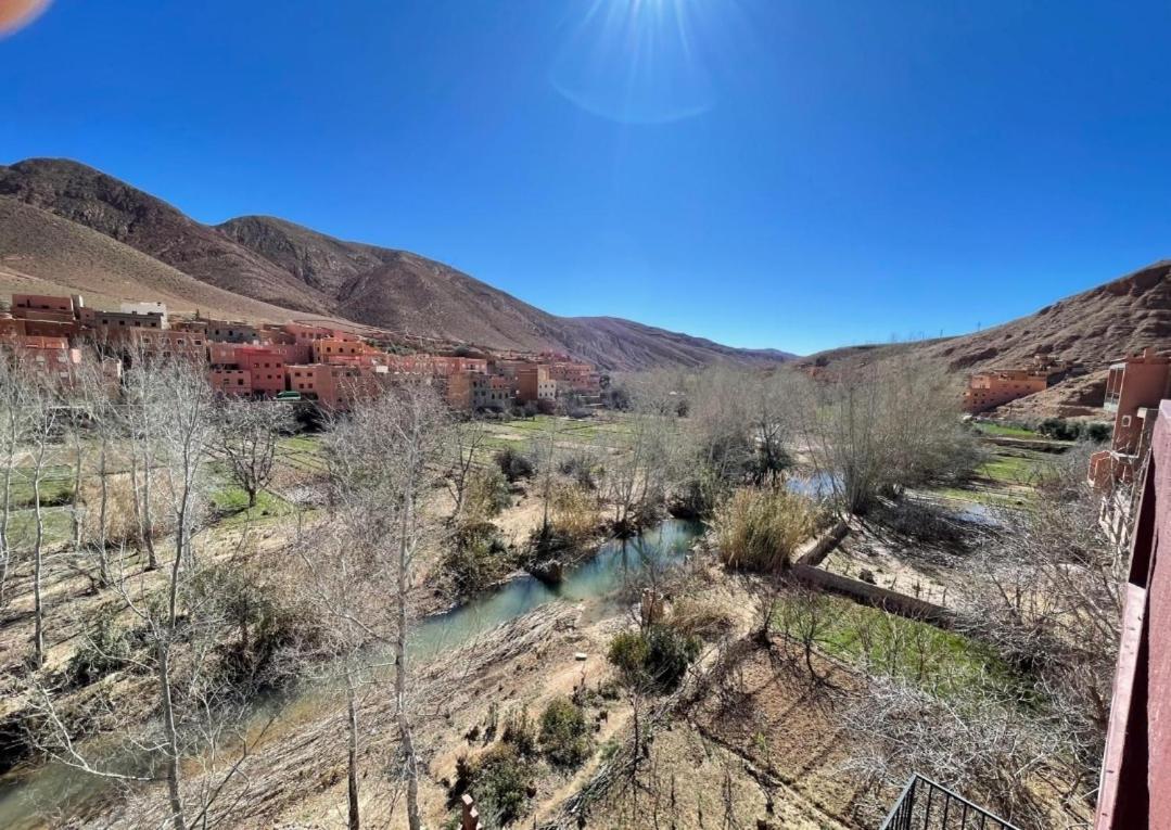 Auberge De La Riviere Du Dades Boumalne Dades Exterior foto